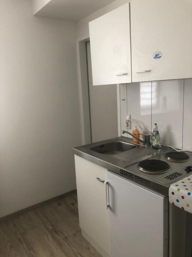 Fremdenzimmer Sas Hueckelhoven Luaran gambar