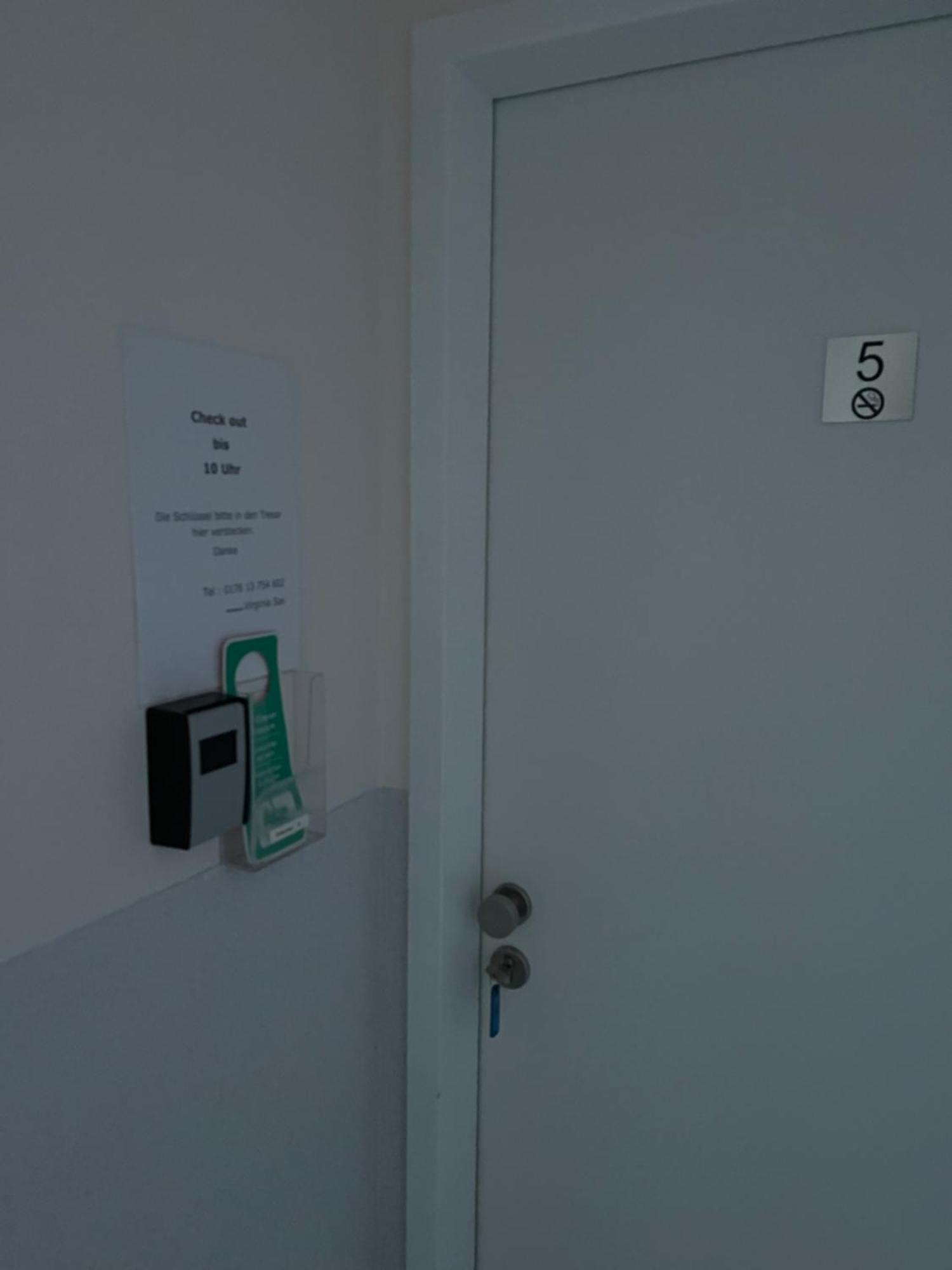Fremdenzimmer Sas Hueckelhoven Luaran gambar